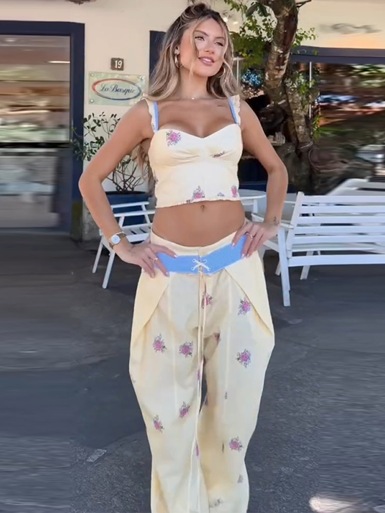 Y2K Çiçek Baskılı 2 Parça Takı - Cami Top Lace incelemesi ve fiyatı